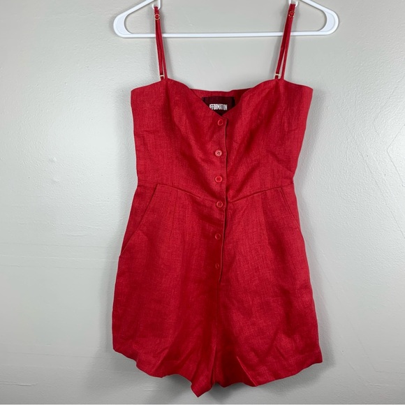 Reformation | Red Linen Mini Romper with pockets | Size 00 - Picture 2 of 12